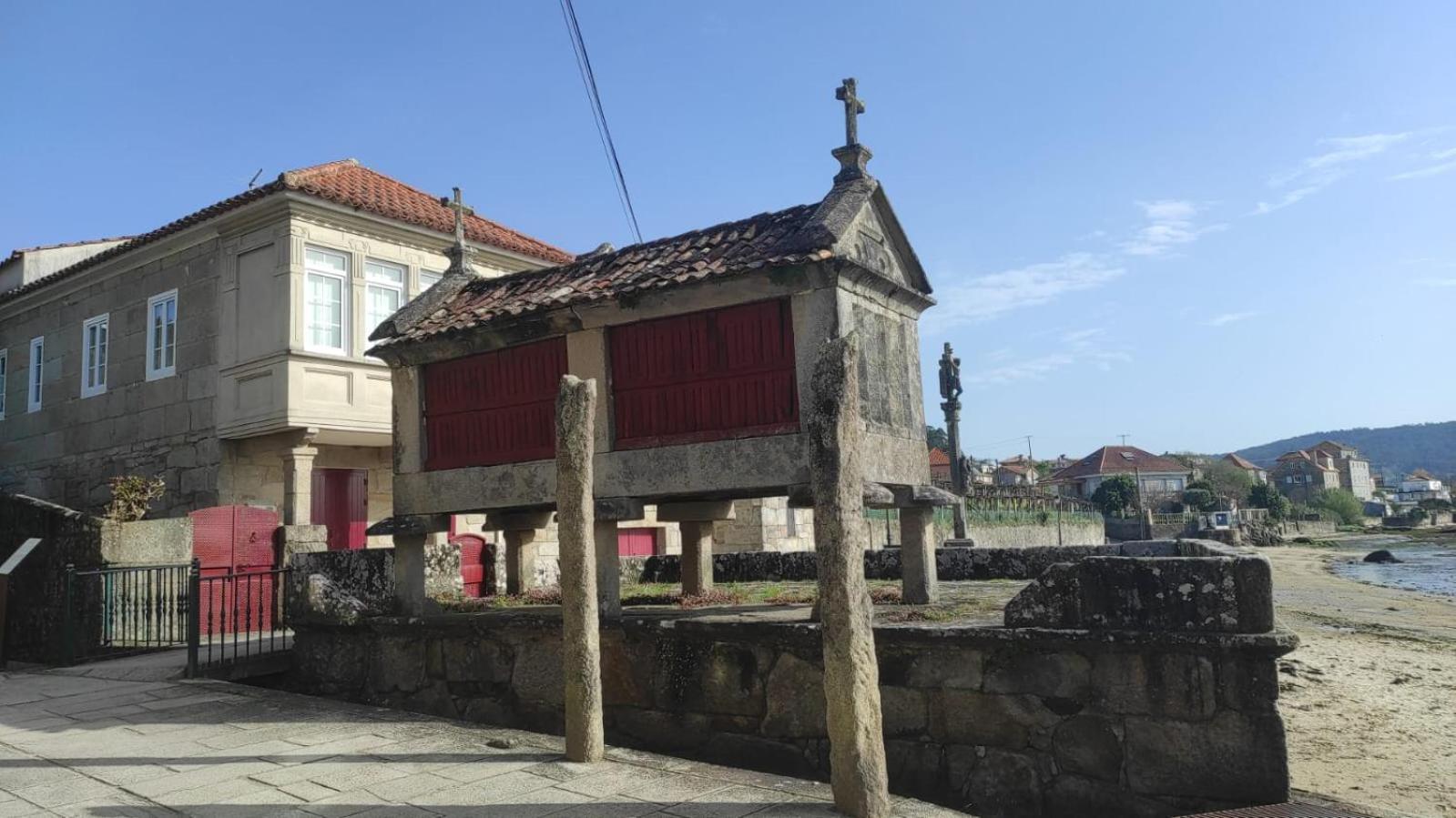 Pedaporta Combarro Exterior foto